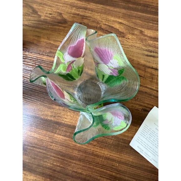 Pink Rose Tulips Handkerchief Vase Winterthur Museum Green 7" - Picture 8 of 8